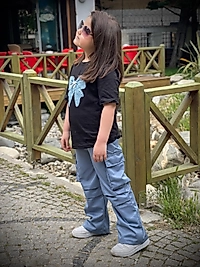 10-16 Yaş Arası Kız Çocuk Pantolon Ve Tshirt Kombin